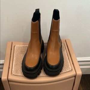 Marc Fisher Tan and Black Ankle Boots